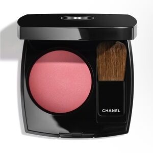 NWOT CHANEL Blush 72 ROSE INITIAL